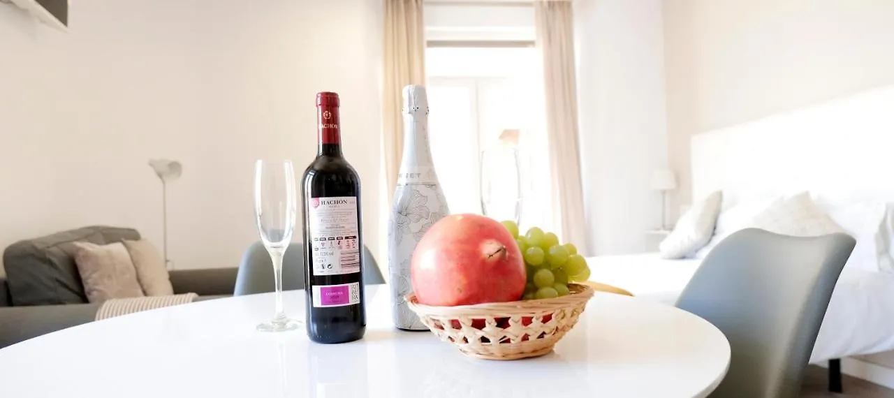 Premium Historic Center & Parking Daire Málaga 0*,  İspanya