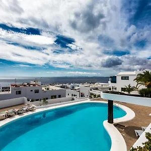https://gin-gin.in-canary-islands.com